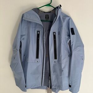 On Running “Run On Clouds” Storm Jacket